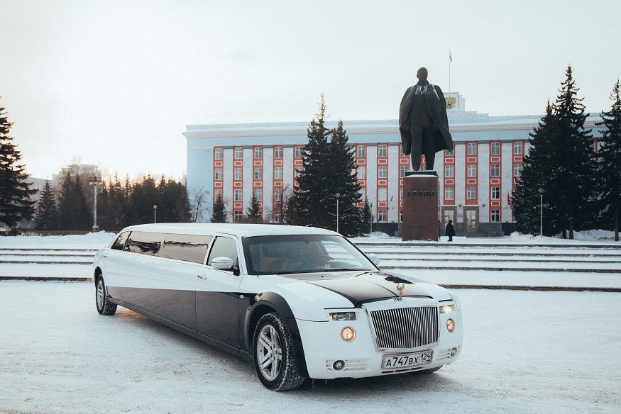 Chrysler 300C Rolls Royсe — кадр 2 из 7