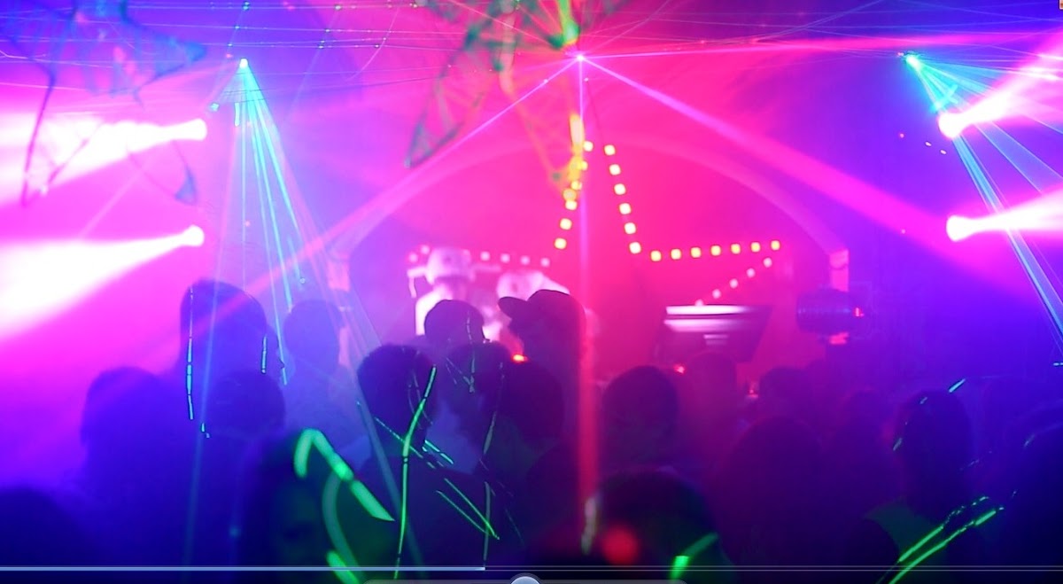Арена Шоу