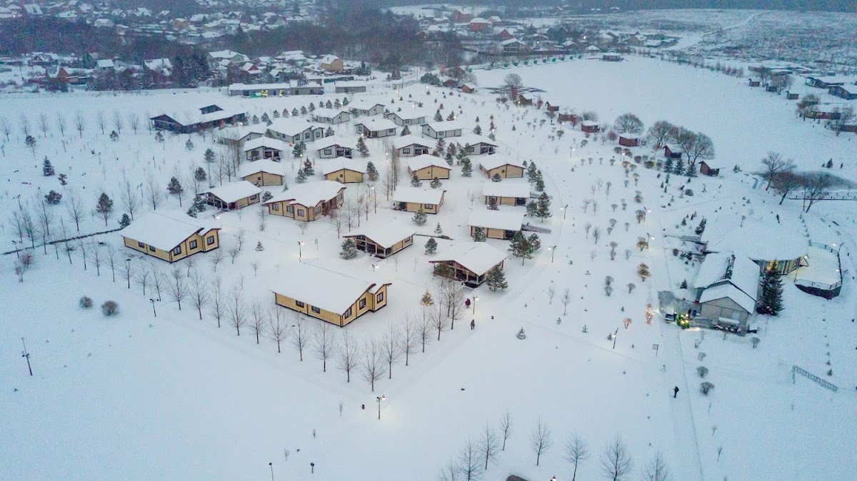 Территория загородного клуба Fisherix