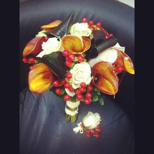 White flower — кадр 5 из 20