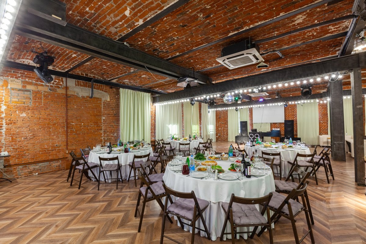 Зал Loft 300