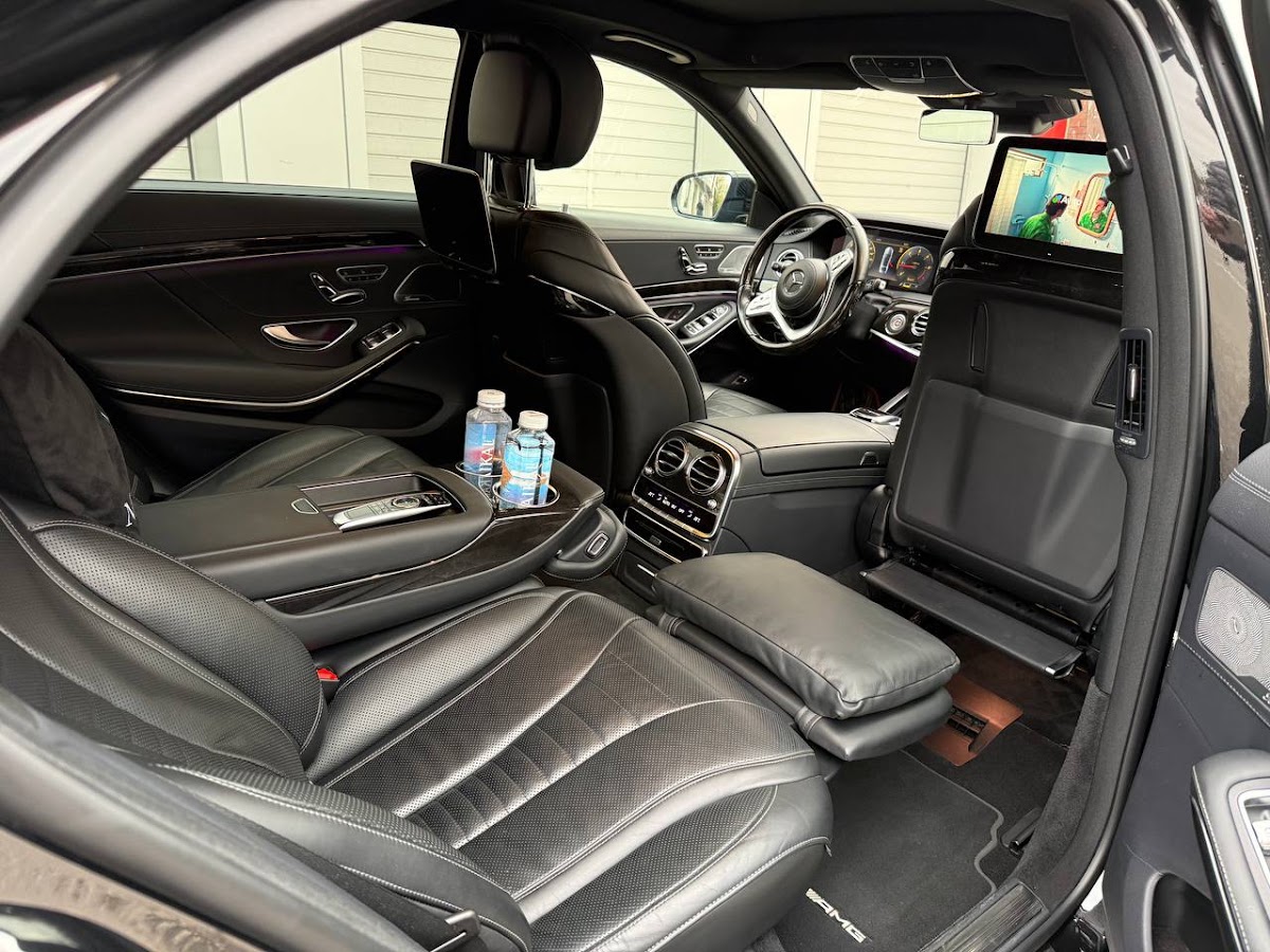 Mercedes S222 retail