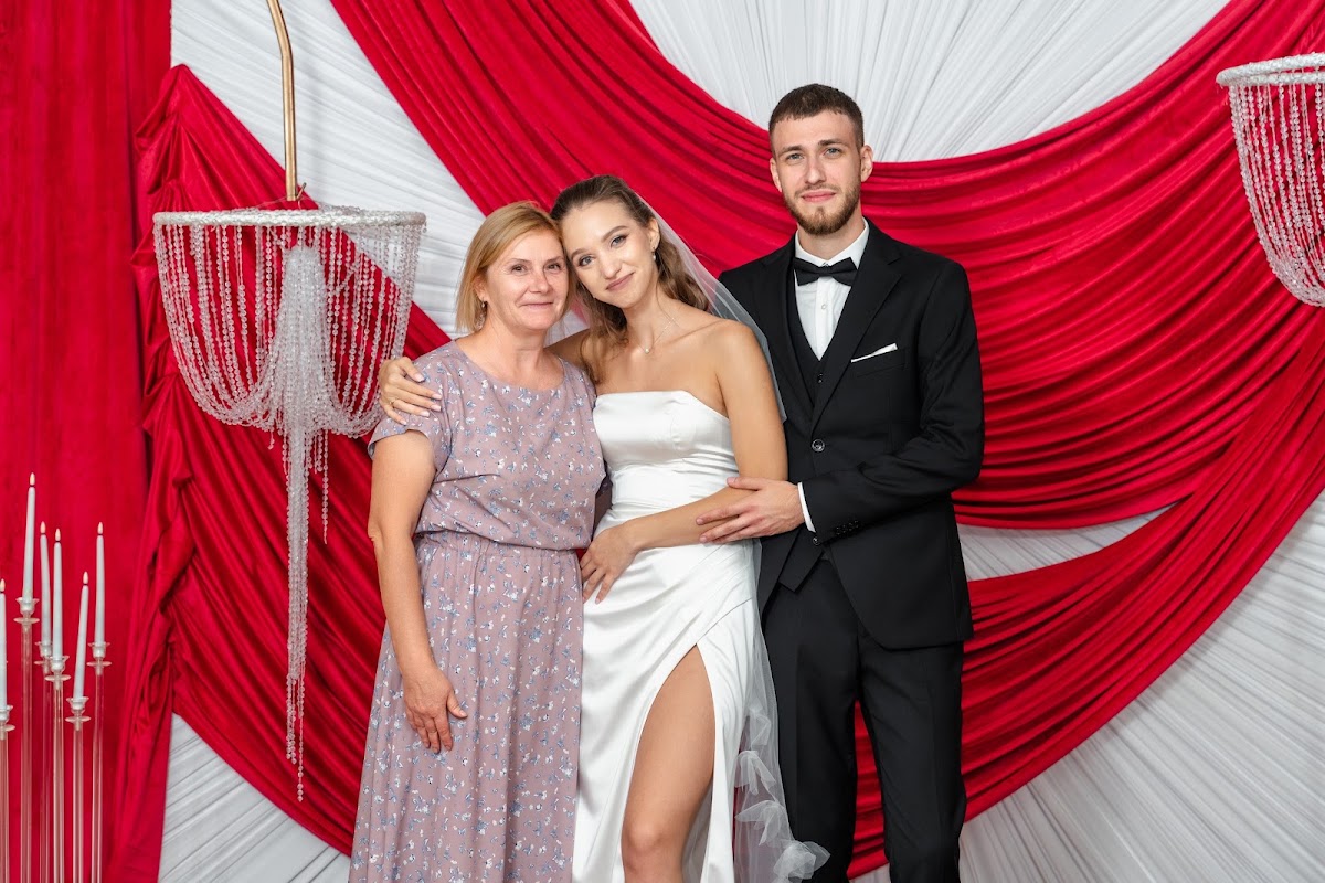 Полина и Глеб