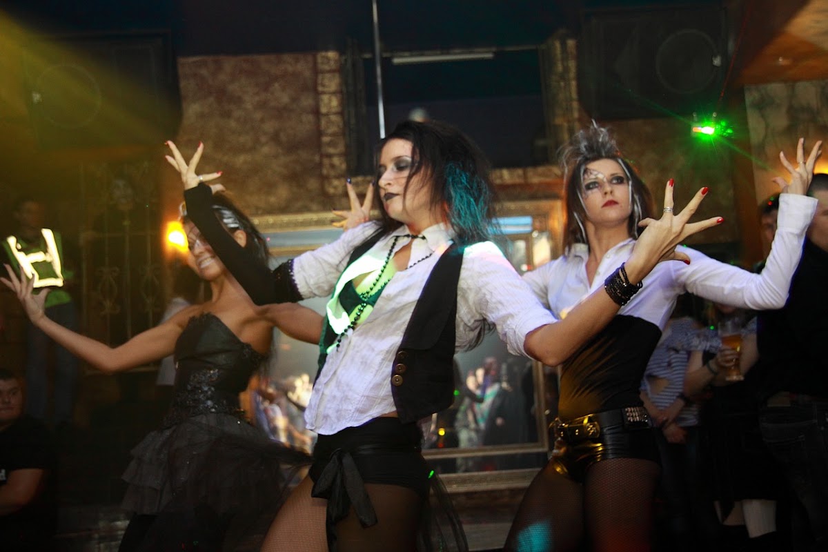 Helloween кафе Дорвард