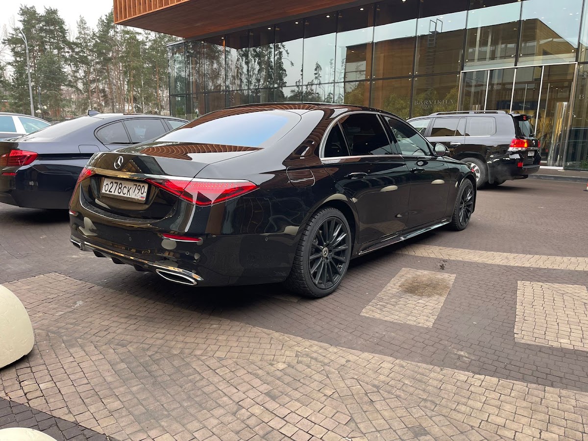 Mercedes-Benz S-class W223 Black — кадр 2 из 6