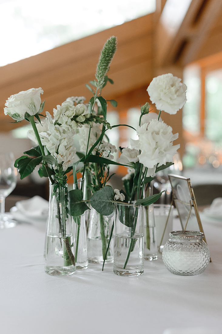 Green-white wedding,2022