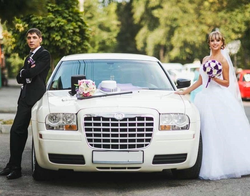Chrysler 300C Long