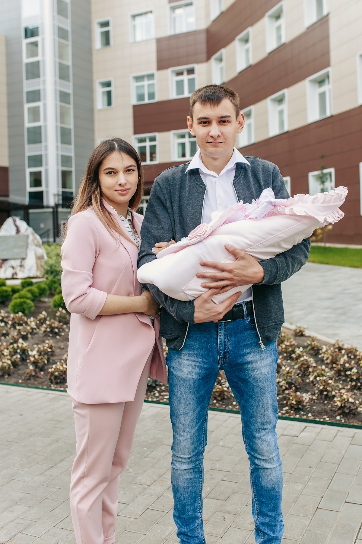Портфолио: Выписка из роддома