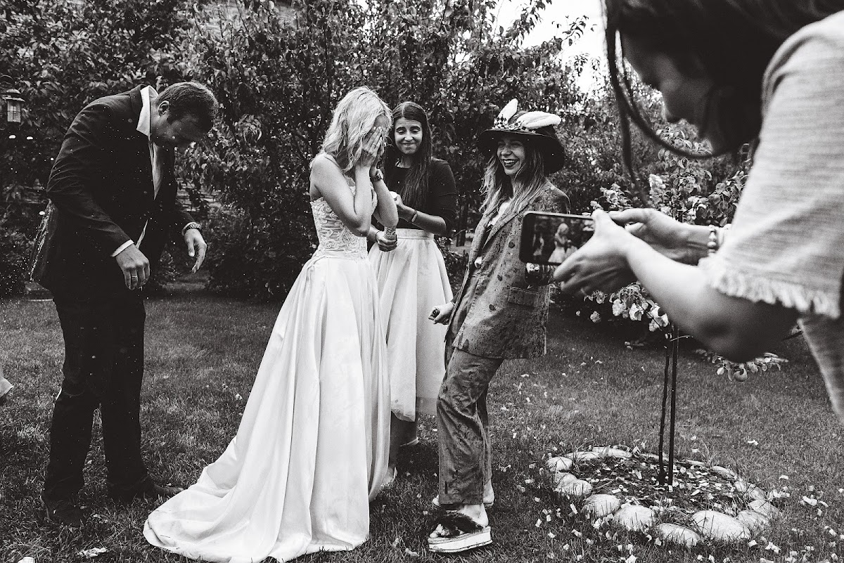Crazy Wedding