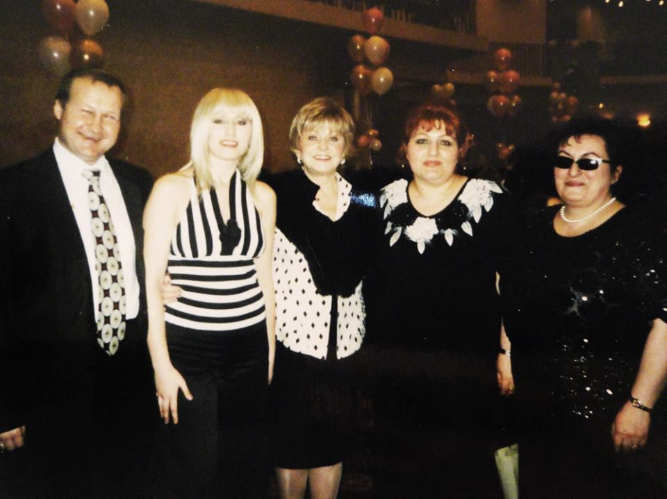 С коллегами!