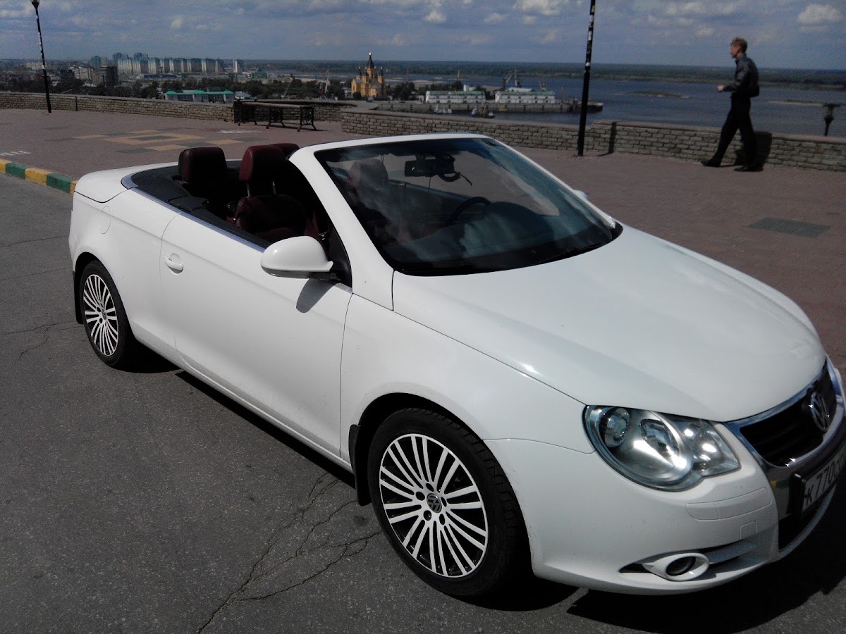Volkswagen Eos