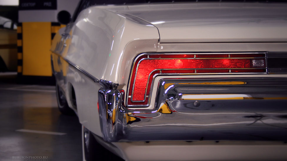 Pontiac Bonneville 1968 — кадр 4 из 5