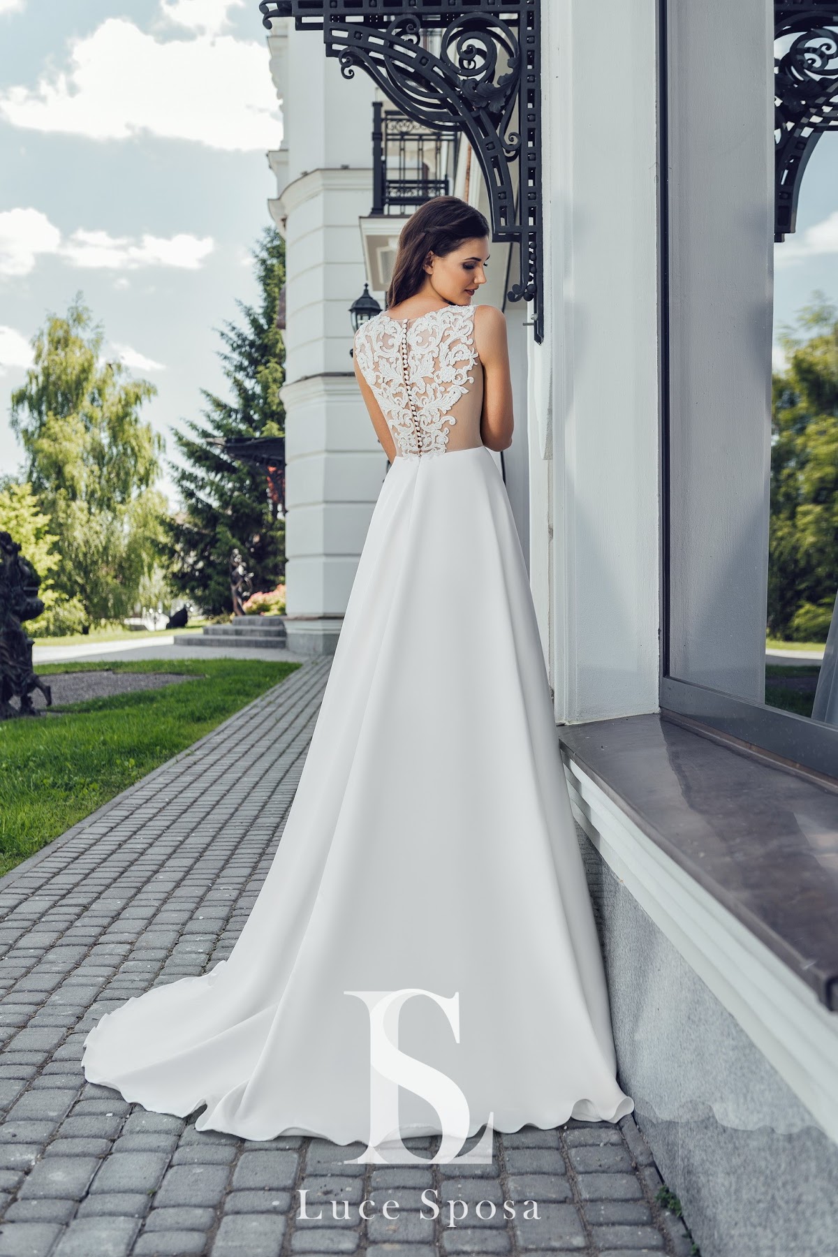 LETIZIA — кадр 2 из 3