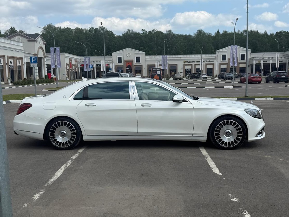 Мерседес Maybach(w222) рестайлинг гос.N: 020