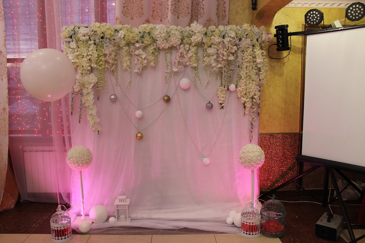 Wedding decor studio CONFETTI
