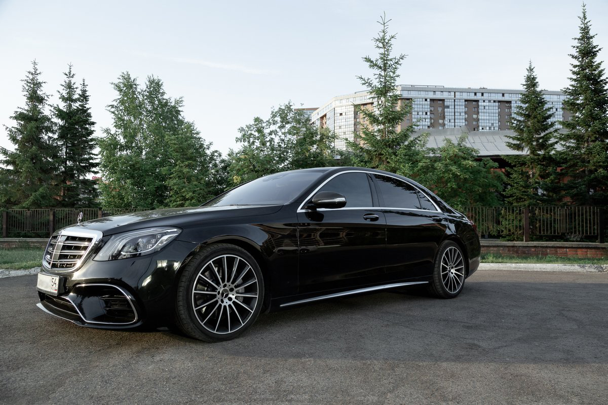 Mercedes-Benz S class 222