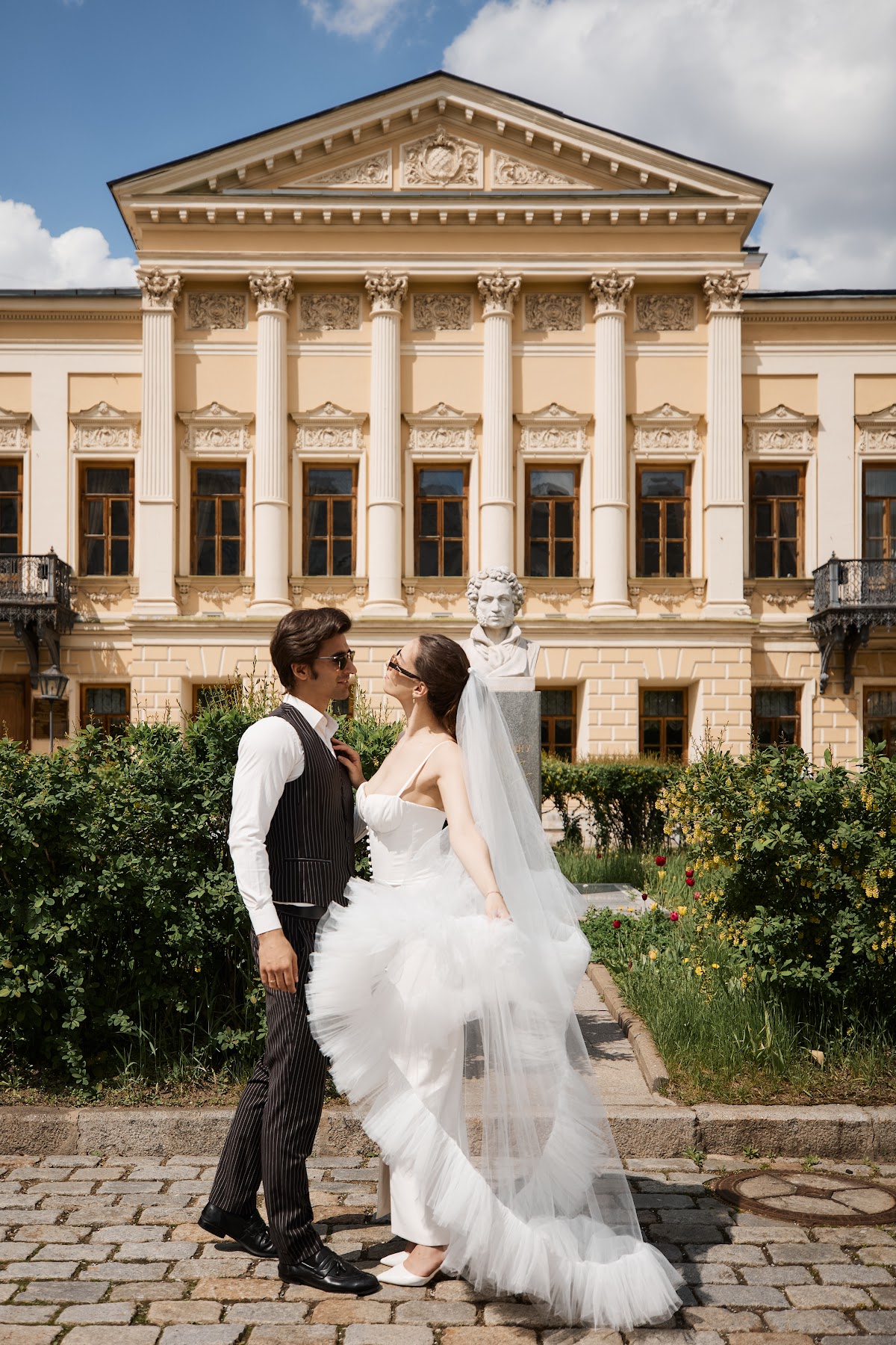 Свадебная фотосессия в библиотеке-читальне им. А.С