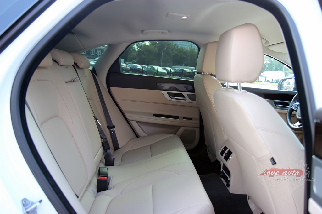 Jaguar XF NEW — кадр 4 из 5