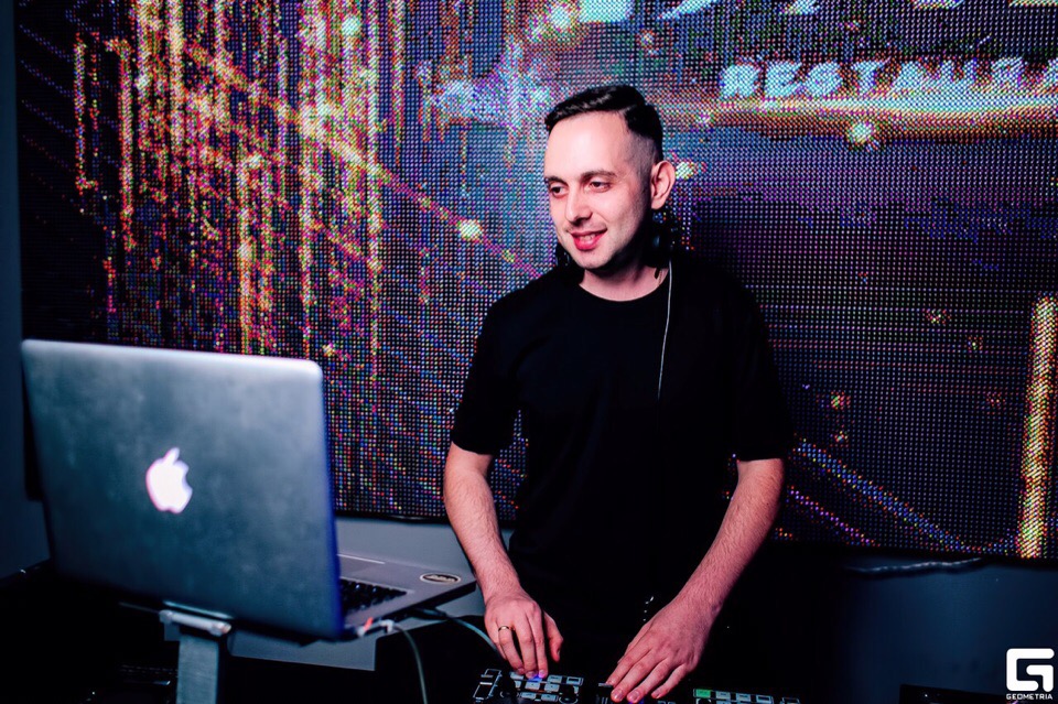 DJ Gines