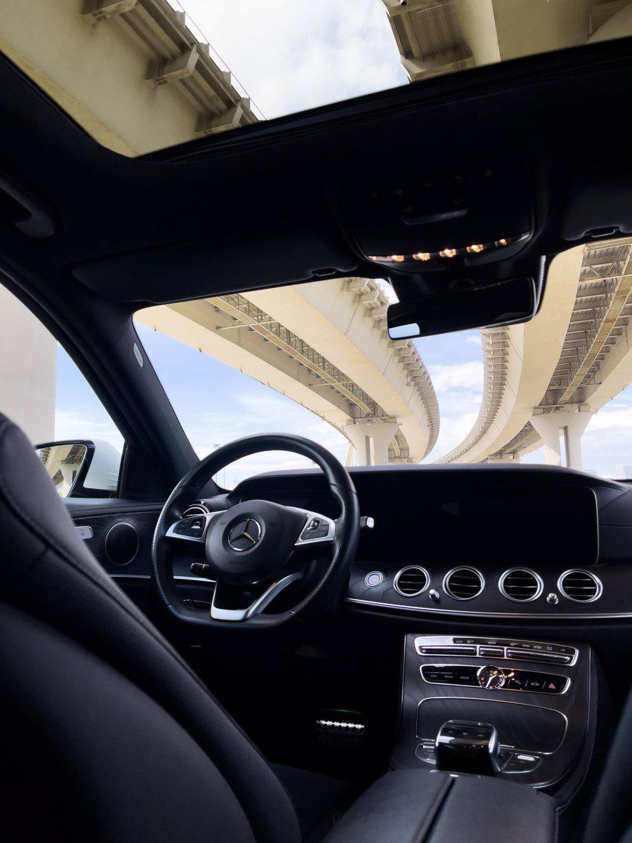 Mercedes E300