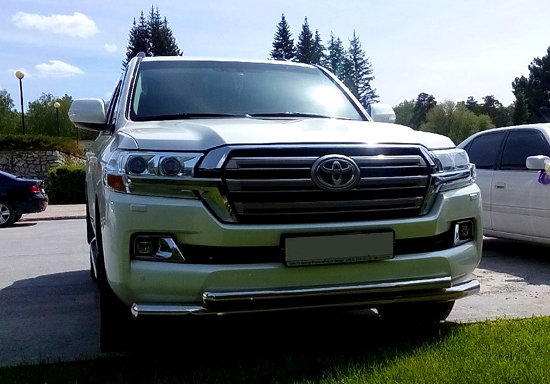 Toyota Land Cruiser 200