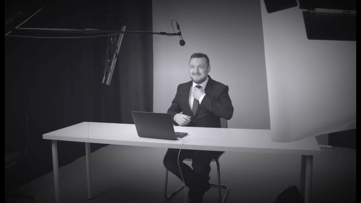 Видео