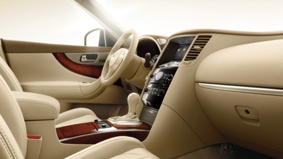 Infiniti QX 70
