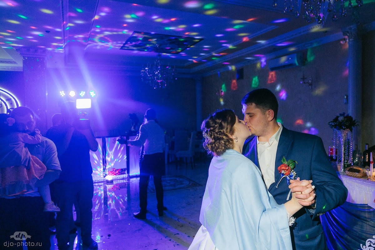 Тайбулины Максим и  Даша  18 марта Ронай Холл