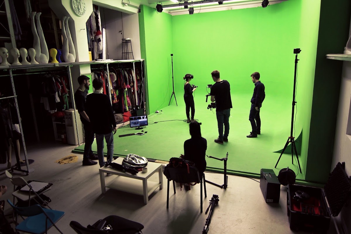 PUFF ORANGE STUDIO