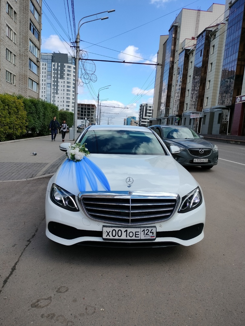 Mersedes E- class — кадр 3 из 7