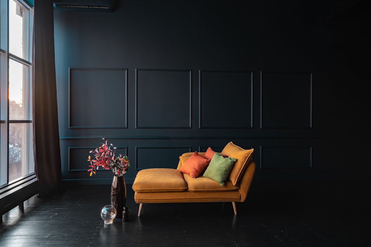 Wide photostudio