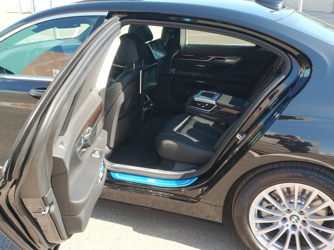 BMW 7 2018