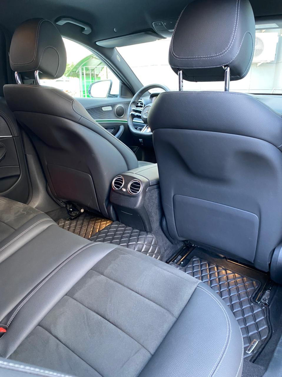 Mercedes W213 restail
