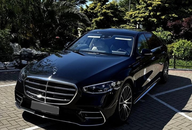 Аренда Mercedes-Benz S class (W223) с водителем