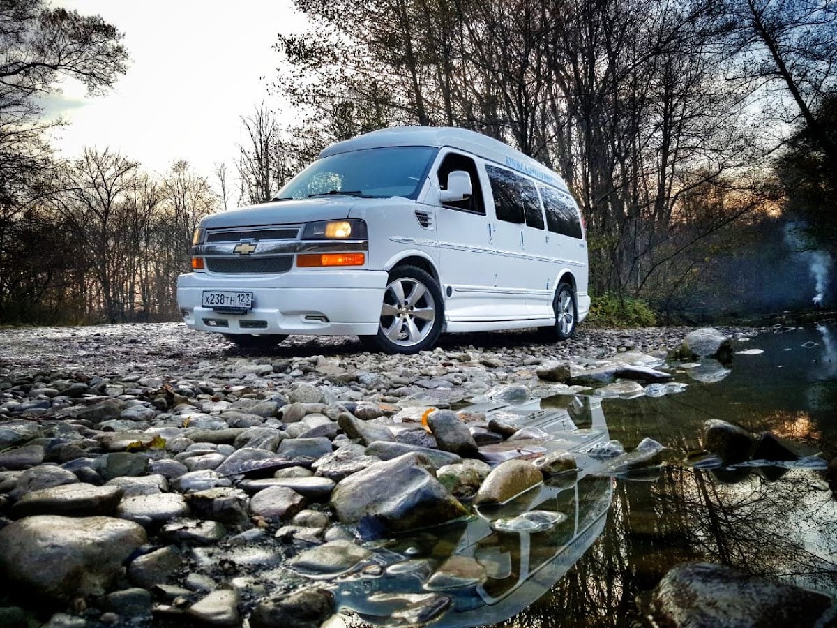 Chevrolet Express — кадр 2 из 9