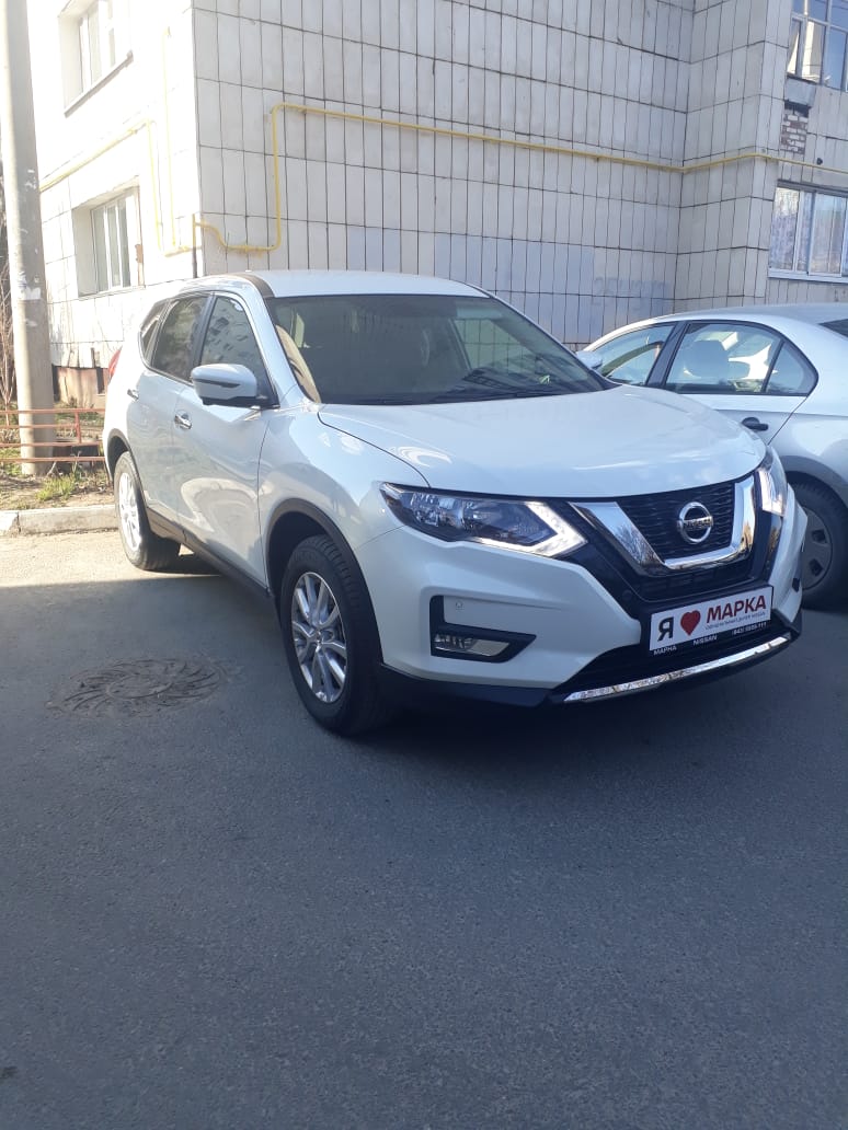 Nissan X-Trail 2019 рестайлинг — кадр 2 из 7