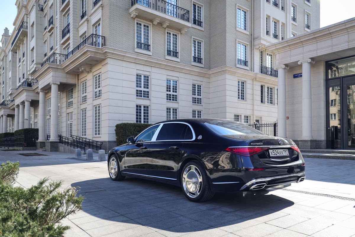 Mercedes Maybach Z223