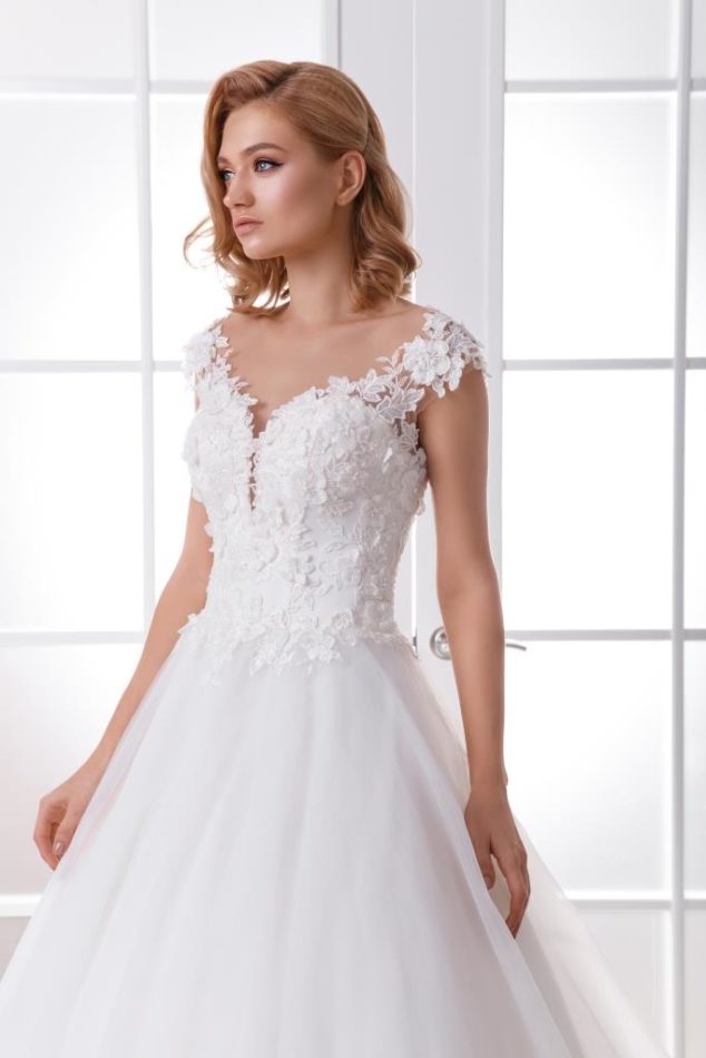 Ella 1806 — кадр 3 из 3