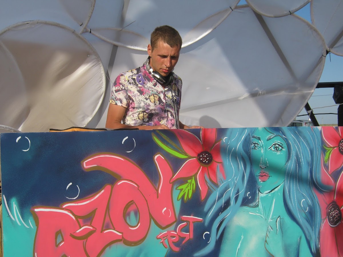 A-ZOV 2013