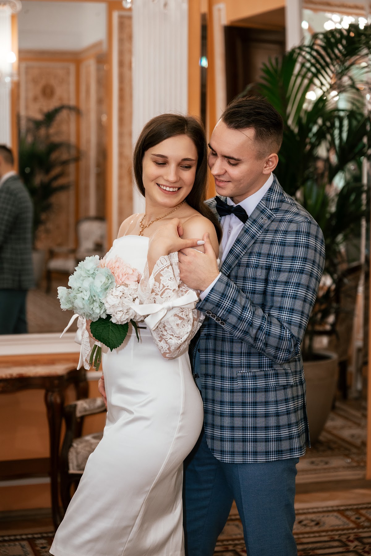 Свадебная фотосессия в Грибоедовском ЗАГСе