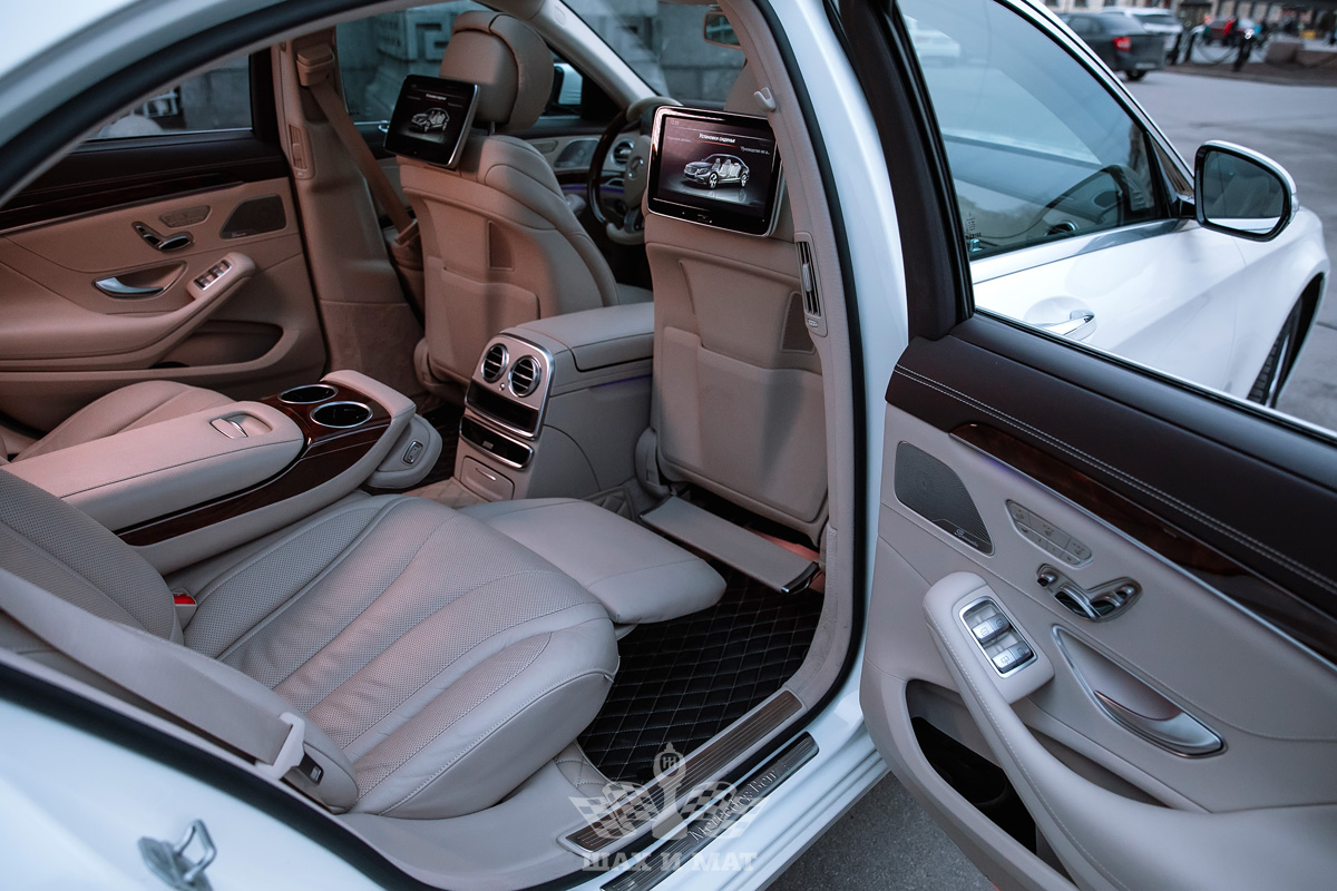 Mercedes S-class W222 (светлый салон, массаж)
