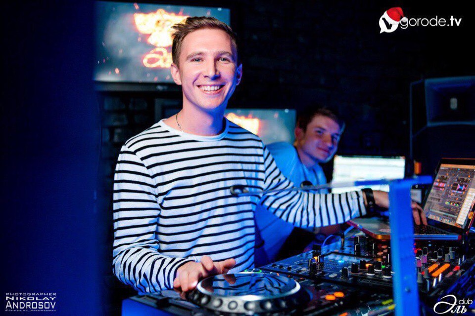 DJ Pasha Free
