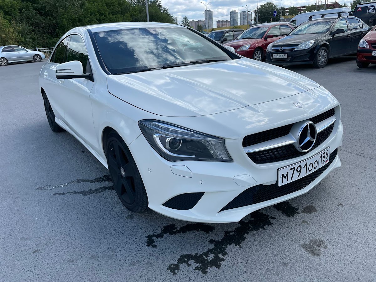 Mercedes-Benz CLA 200