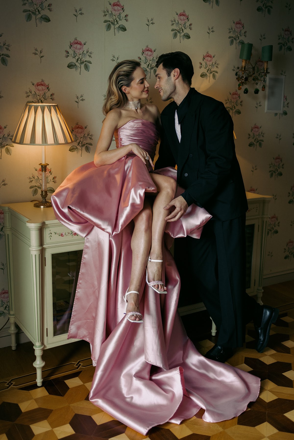 PINK WEDDING