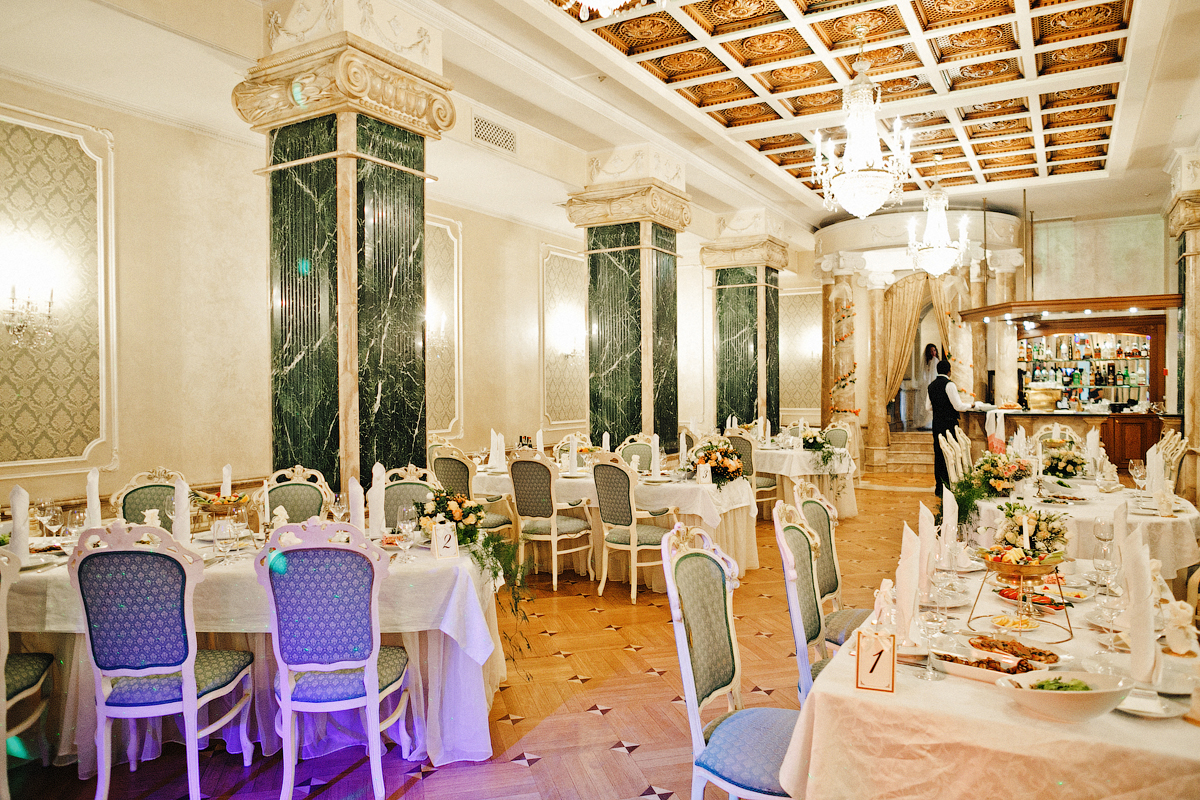 Катя и Энсли. English wedding. Шоумен Сергей Калашников. Фото Екатерина Романова