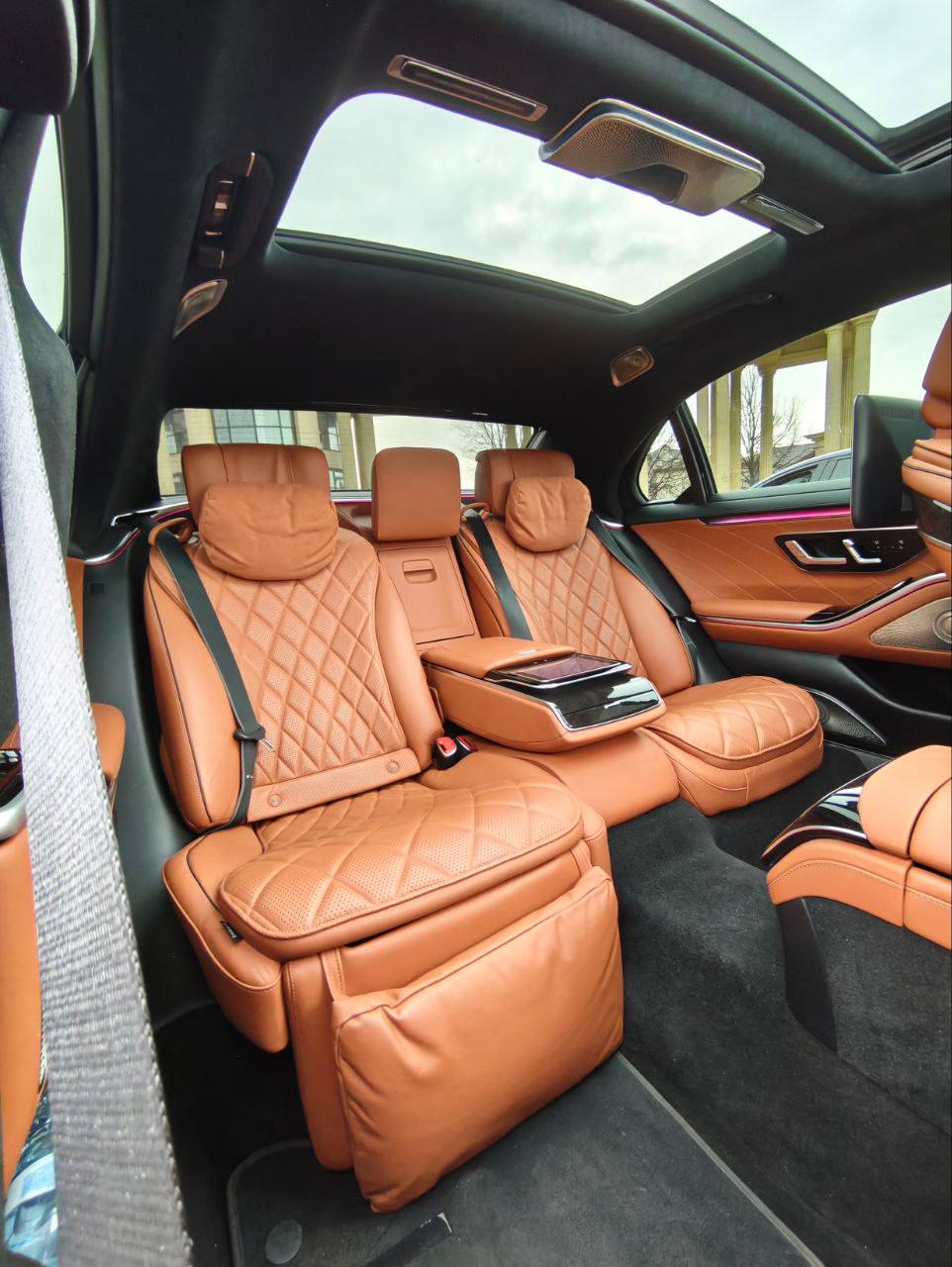 Mercedes-Benz S-class 223