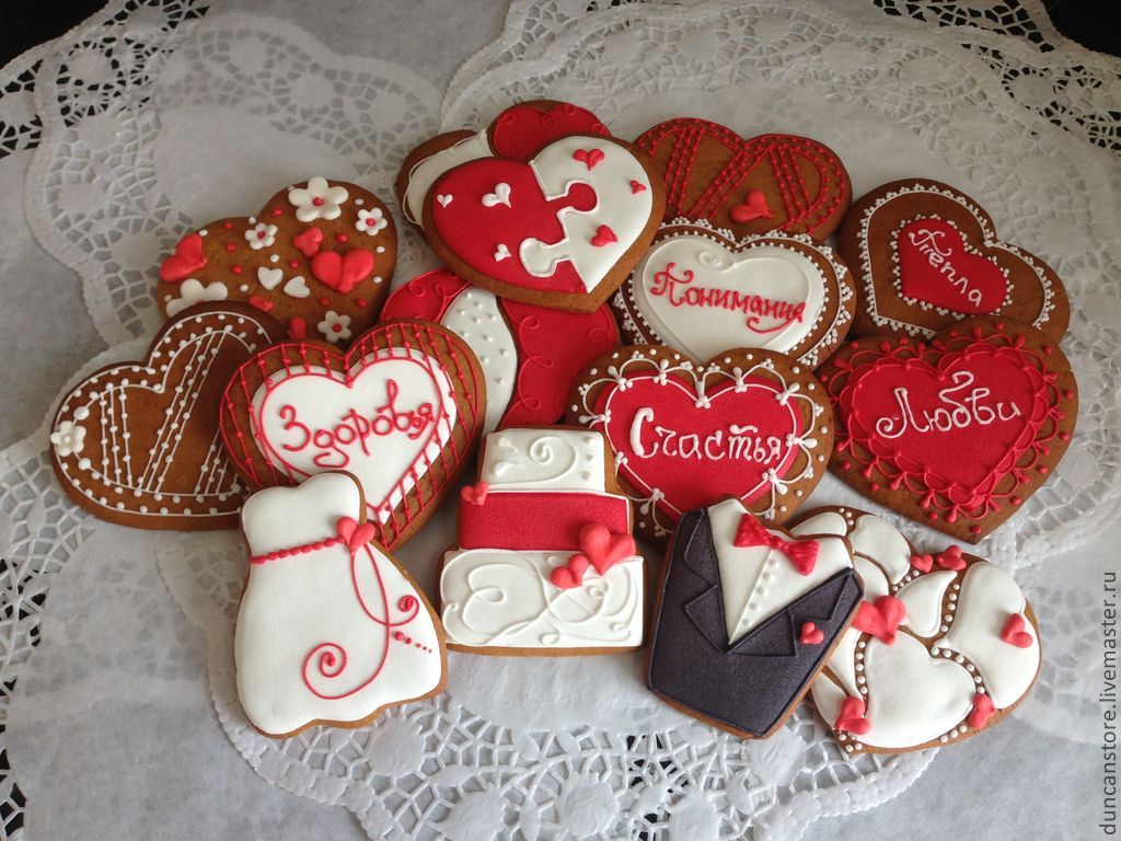 комплименты и рассадочные карточки