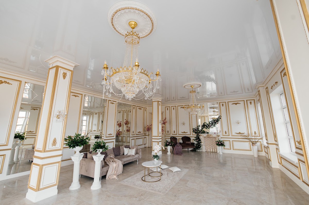 Зал Royal