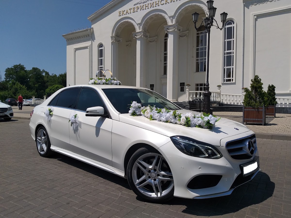 Mercedes W212 rest — кадр 2 из 4