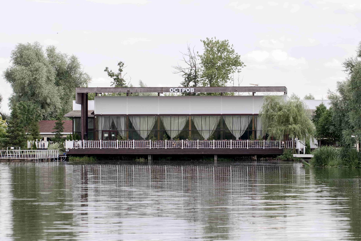Банкетный зал Ostrov Hall